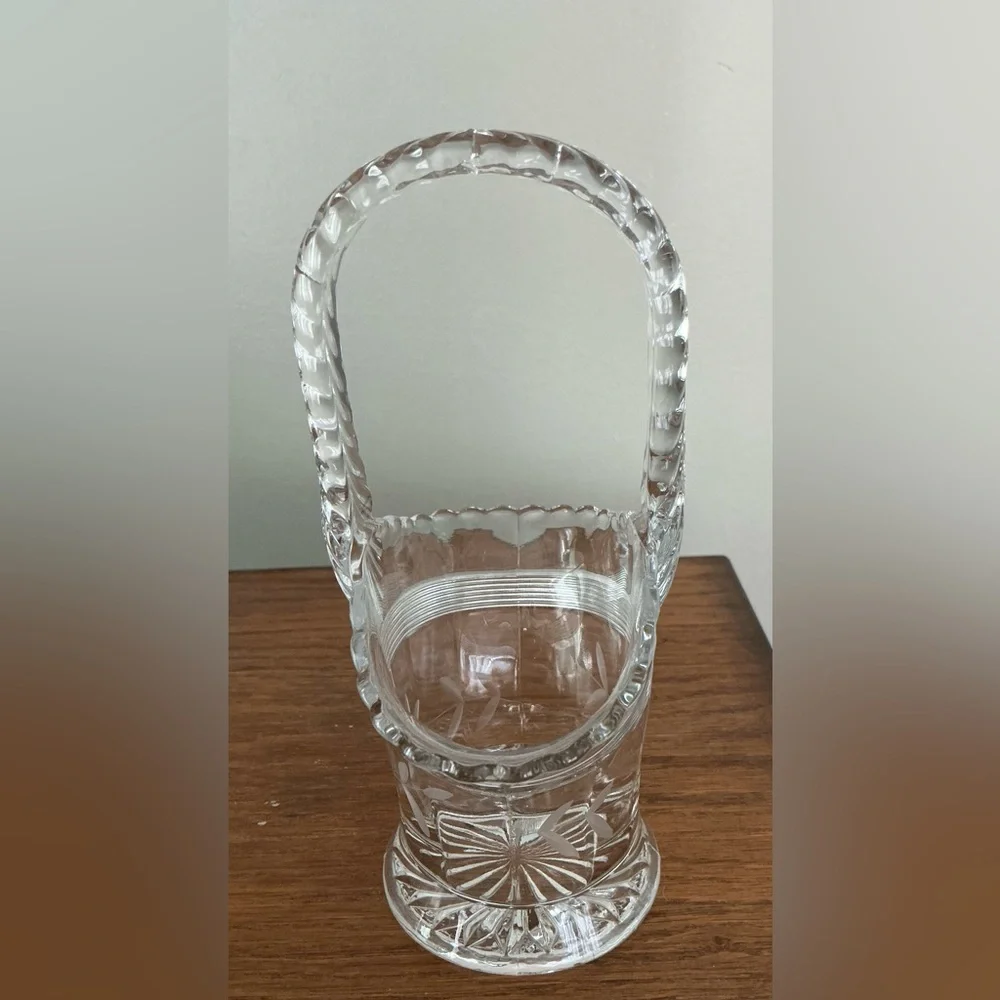 Duncan & Miller etched glass bride's basket